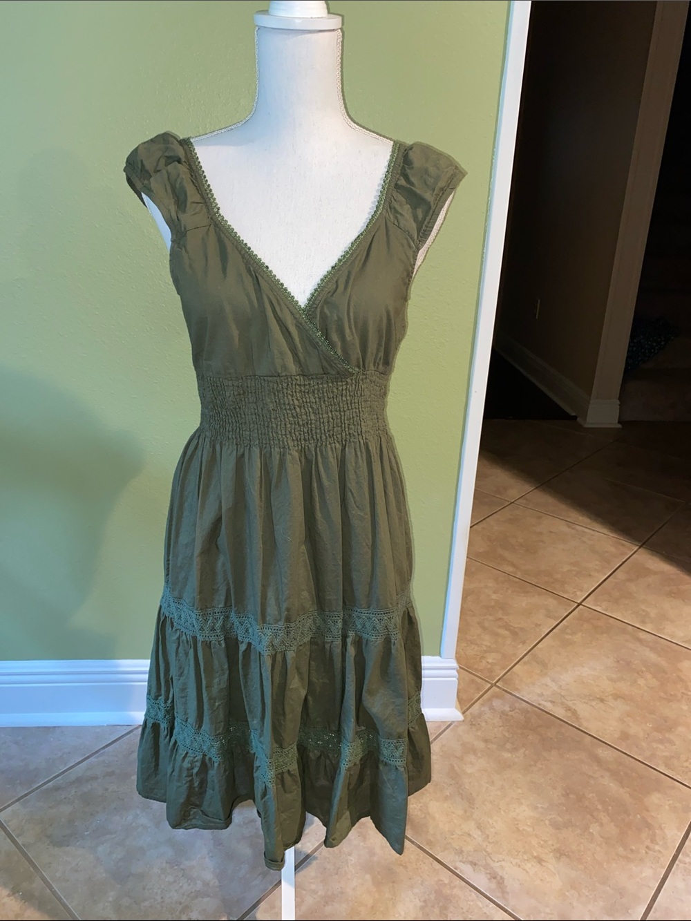 Sleeveless Olive Midi Dress with Smocked Waist